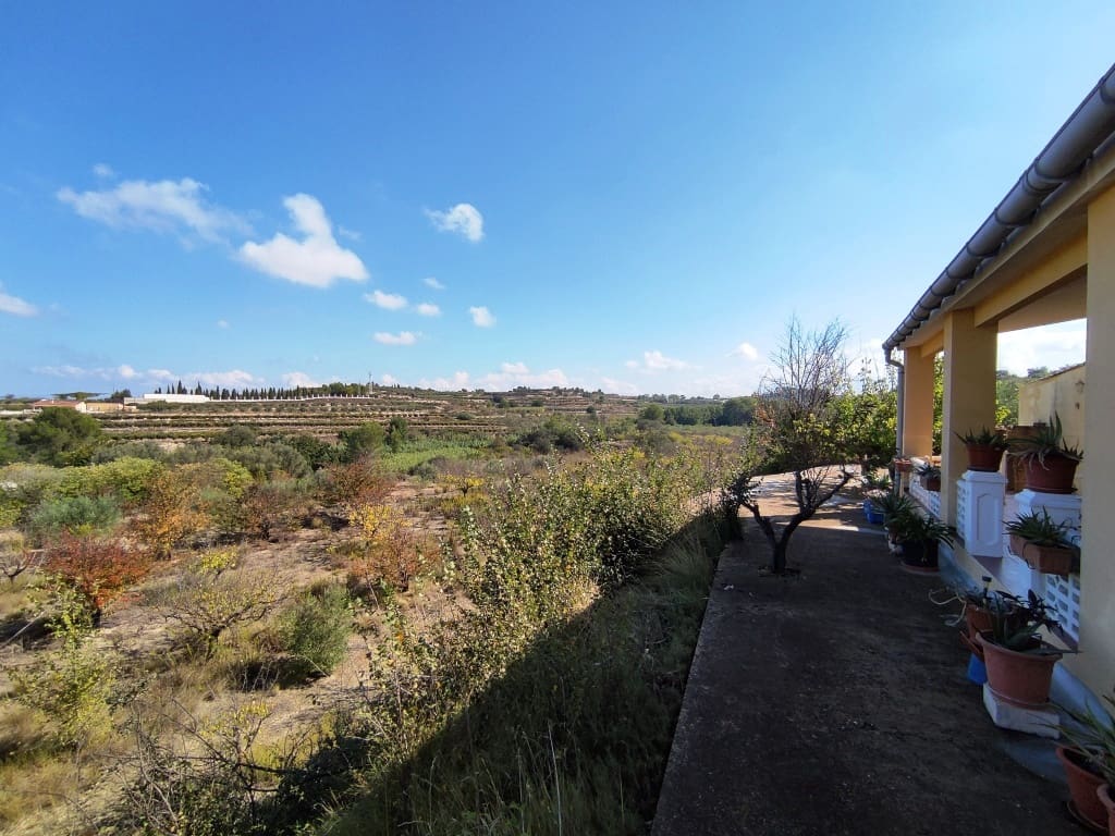 2 bedroom Finca/Country House for sale in Albaida with garage - € 129,950 (Ref: 9301422)