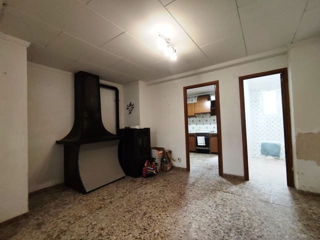 4 bedroom Townhouse for sale in Planes - € 75,000 (Ref: 9304612)