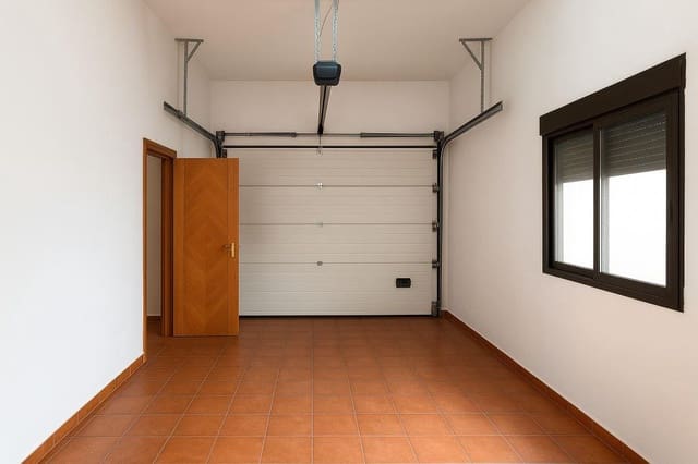 3 bedroom Terraced Villa for sale in Beniarjó with garage - € 219,000 (Ref: 9346542)