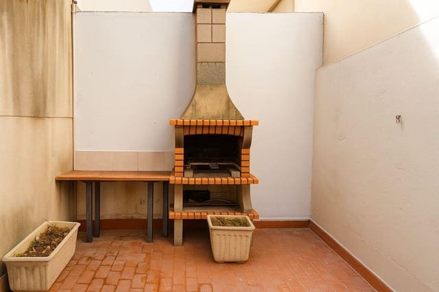 3 bedroom Terraced Villa for sale in Beniarjó with garage - € 219,000 (Ref: 9346542)