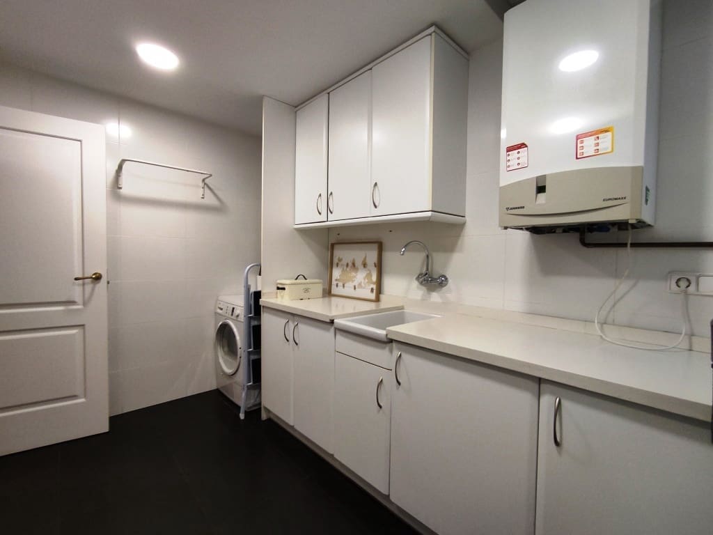 4 soveværelse Lejlighed til salg i Alcoy / Alcoi med garage - € 460.000 (Ref: 9349753)