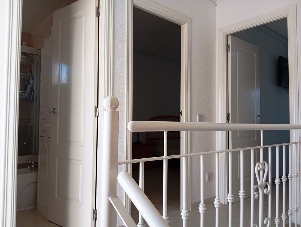 2 soveværelse Rækkehus til salg i Els Poblets med swimmingpool - € 260.000 (Ref: 9363115)