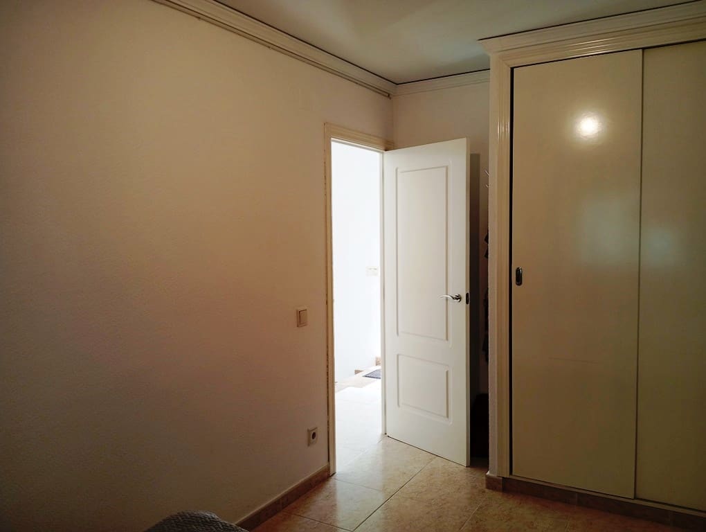 2 soveværelse Rækkehus til salg i Els Poblets med swimmingpool - € 260.000 (Ref: 9363115)