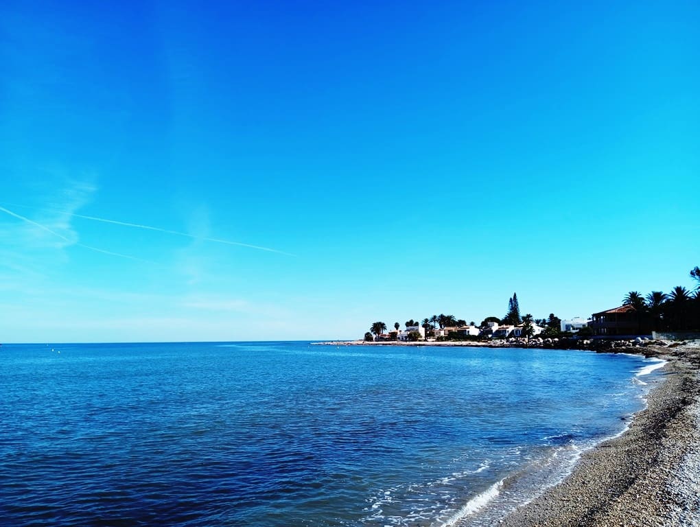 2 soveværelse Rækkehus til salg i Els Poblets med swimmingpool - € 260.000 (Ref: 9363115)