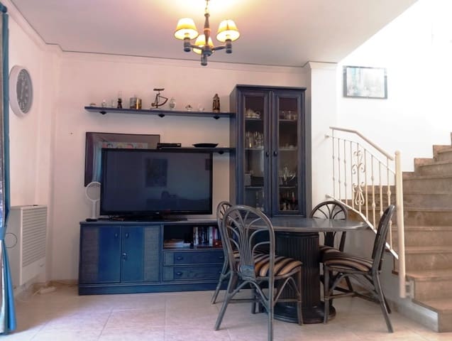 2 slaapkamer Rijtjeshuis te koop in Els Poblets met zwembad - € 260.000 (Ref: 9363115)