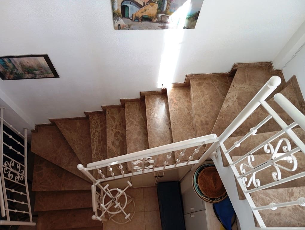 2 soveværelse Rækkehus til salg i Els Poblets med swimmingpool - € 260.000 (Ref: 9363115)