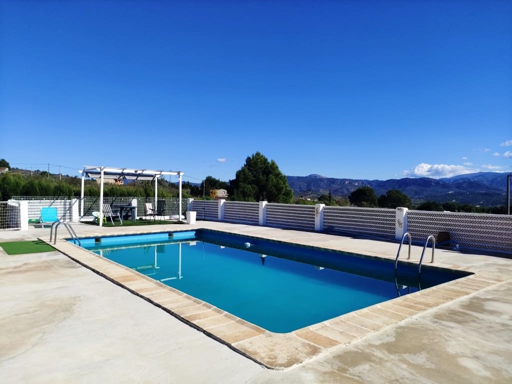 6 slaapkamer Villa te koop in Alcocer de Planes met zwembad garage - € 380.000 (Ref: 9379581)