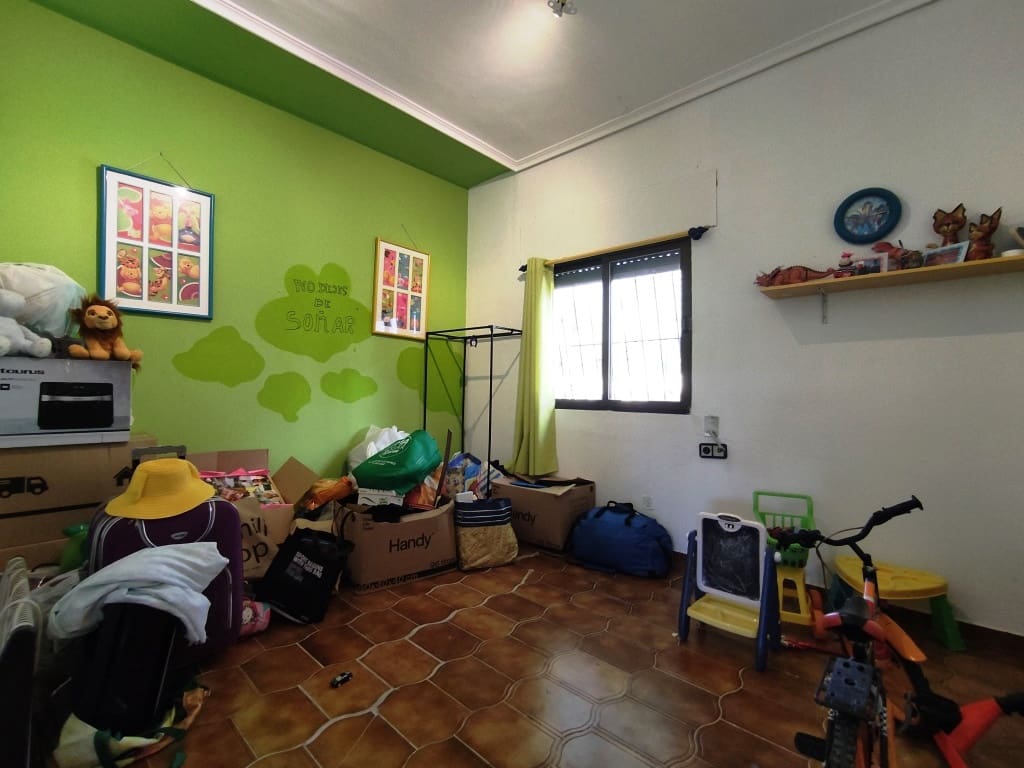 6 slaapkamer Villa te koop in Alcocer de Planes met zwembad garage - € 380.000 (Ref: 9379581)