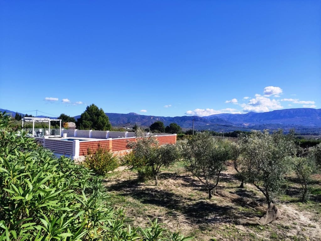 6 slaapkamer Villa te koop in Alcocer de Planes met zwembad garage - € 380.000 (Ref: 9379581)