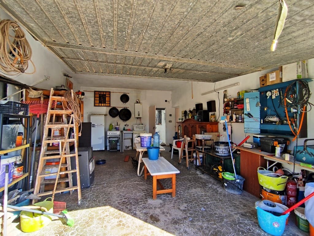 6 slaapkamer Villa te koop in Alcocer de Planes met zwembad garage - € 380.000 (Ref: 9379581)