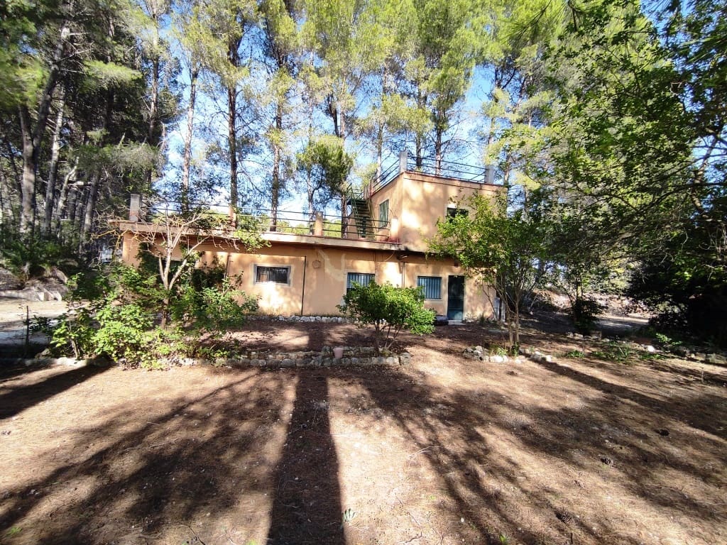 4 bedroom Finca/Country House for sale in Muro de Alcoy - € 295,000 (Ref: 9442791)