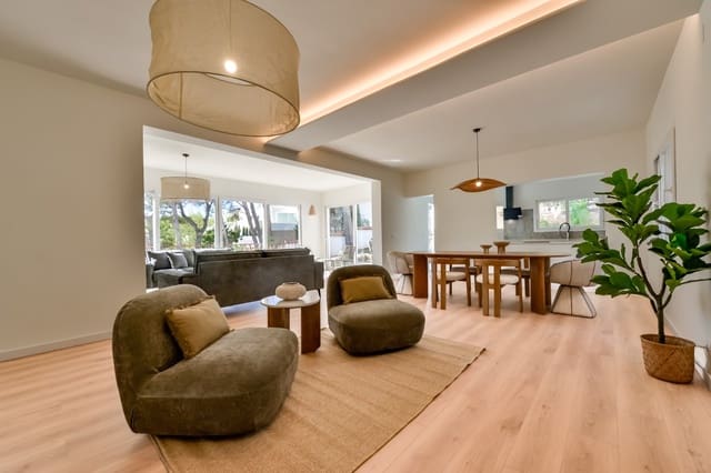 Chalet de 3 habitaciones en Altea la Vella, Altea en venta con piscina garaje - 695.000 € (Ref: 9490972)