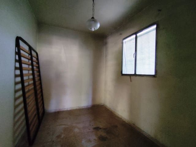 2 soveværelse Finca/Landehus til salg i Millena med swimmingpool - € 130.000 (Ref: 9550166)