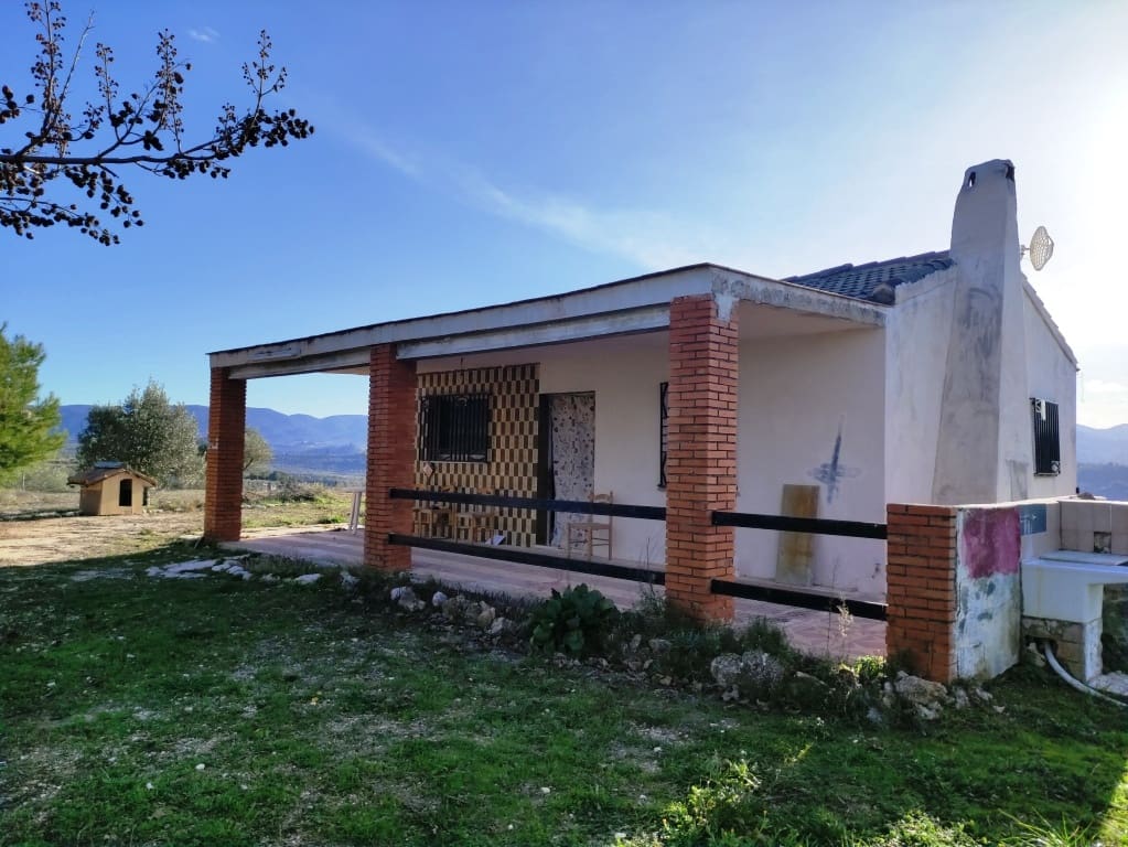 2 soveværelse Finca/Landehus til salg i Millena med swimmingpool - € 130.000 (Ref: 9550166)