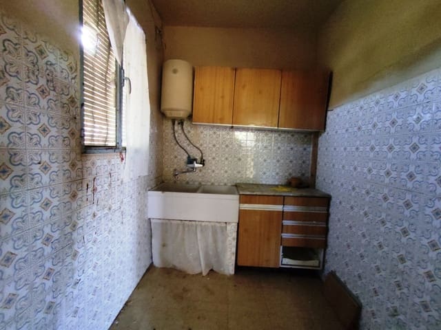 2 soveværelse Finca/Landehus til salg i Millena med swimmingpool - € 130.000 (Ref: 9550166)