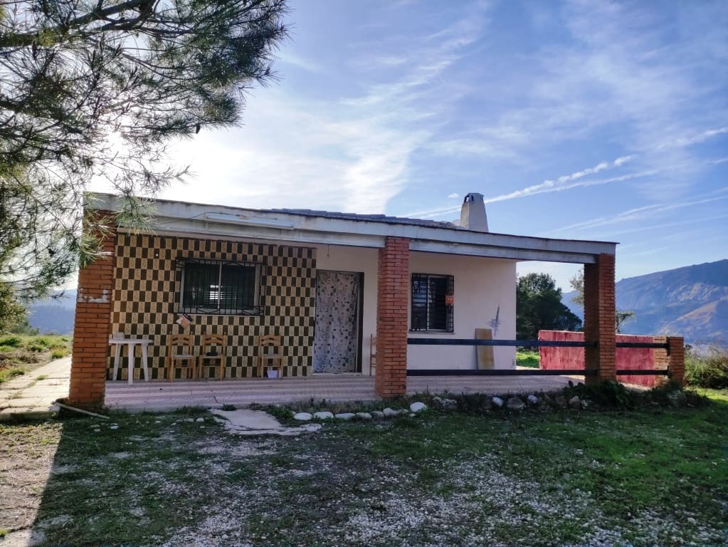 2 soveværelse Finca/Landehus til salg i Millena med swimmingpool - € 130.000 (Ref: 9550166)