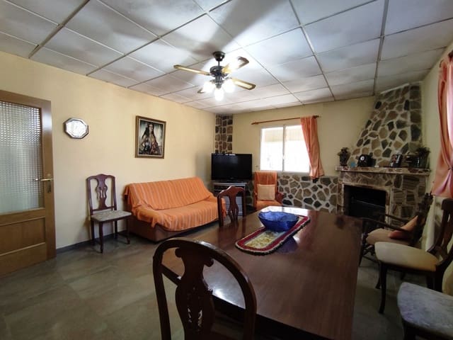 Finca/Casa Rural de 5 habitaciones en Benilloba en venta con piscina garaje - 180.000 € (Ref: 9550339)