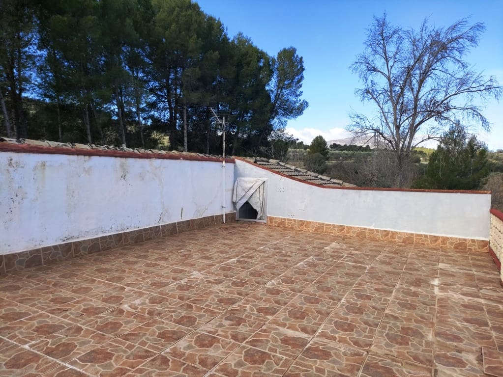 Finca/Casa Rural de 5 habitaciones en Benilloba en venta con piscina garaje - 180.000 € (Ref: 9550339)