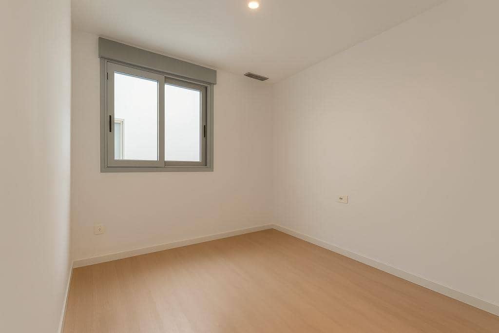 2 bedroom Apartment for rent in La Xara - € 1,000 (Ref: 9593055)