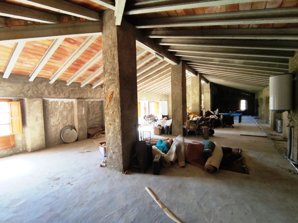 12 quarto Quinta/Casa Rural para venda em Alfafara com piscina garagem - 650 000 € (Ref: 9639879)