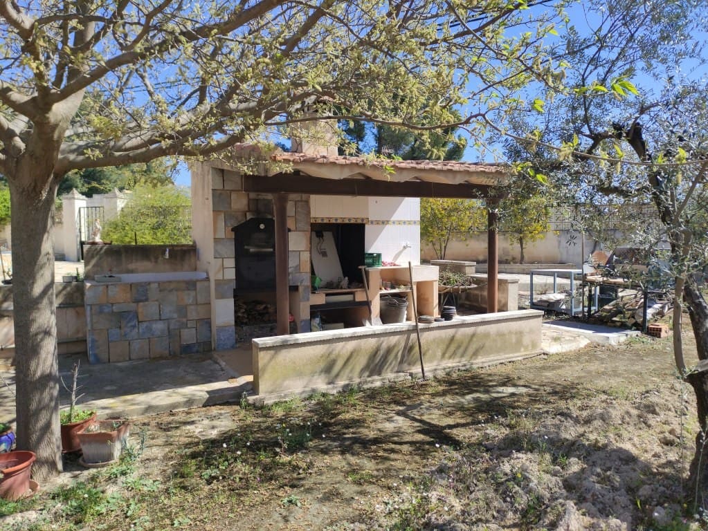 4 bedroom Finca/Country House for sale in Muro de Alcoy with pool garage - € 179,000 (Ref: 9737763)