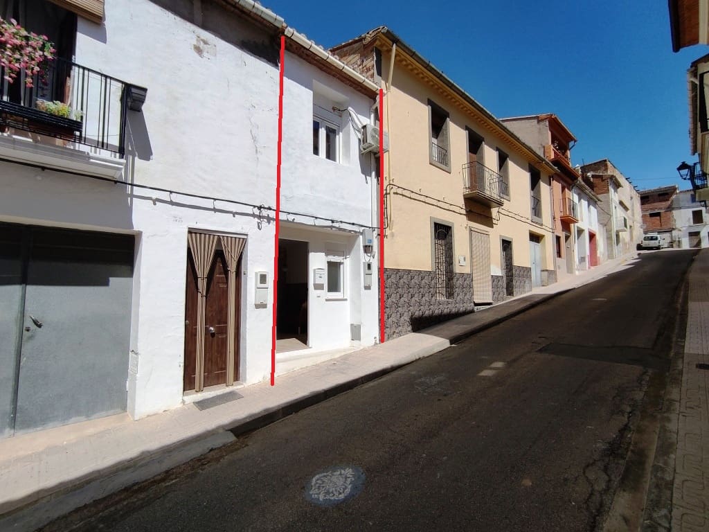Casa de 2 habitaciones en Beniarrés en venta - 99.000 € (Ref: 9741362)