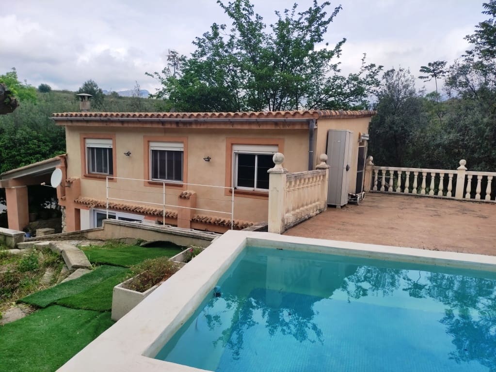 Finca/Casa Rural de 5 habitaciones en Cocentaina en venta con piscina - 239.000 € (Ref: 9802728)