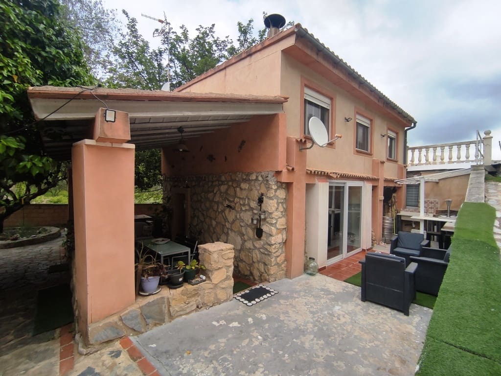 Finca/Casa Rural de 5 habitaciones en Cocentaina en venta con piscina - 239.000 € (Ref: 9802728)