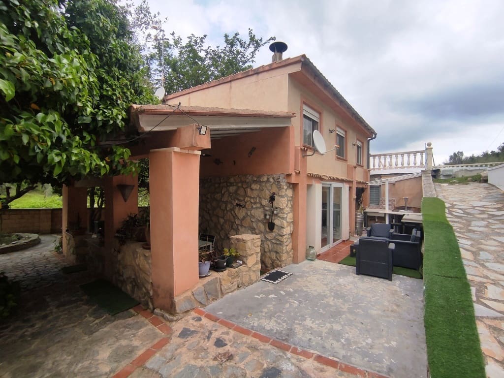 Finca/Casa Rural de 5 habitaciones en Cocentaina en venta con piscina - 239.000 € (Ref: 9802728)