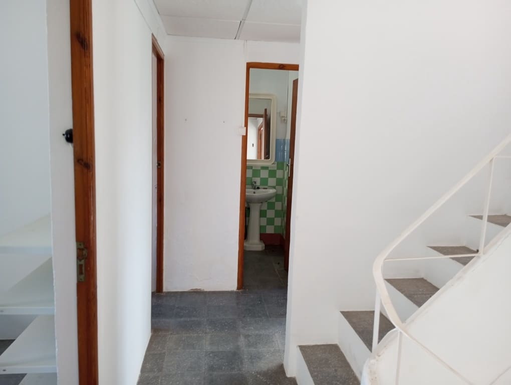Pareado de 4 habitaciones en Dénia en venta con garaje - 330.000 € (Ref: 9821722)