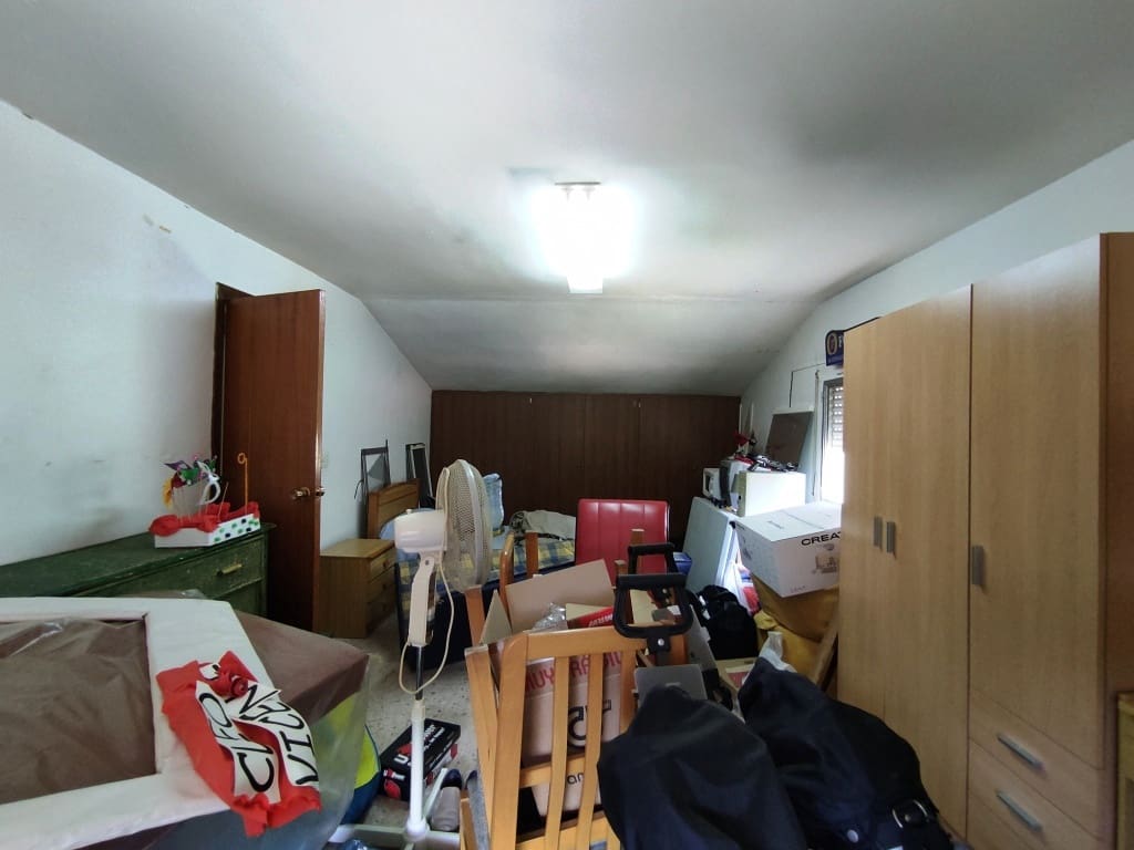 4 chambre Villa/Maison à vendre à Alcoy / Alcoi avec piscine garage - 292 000 € (Ref: 9826852)