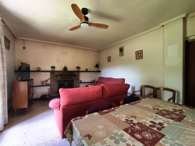 4 chambre Villa/Maison à vendre à Alcoy / Alcoi avec piscine garage - 292 000 € (Ref: 9826852)