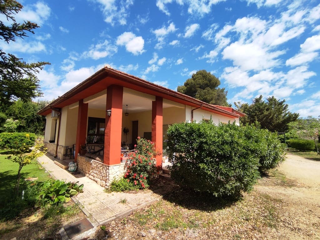 4 chambre Villa/Maison à vendre à Alcoy / Alcoi avec piscine garage - 292 000 € (Ref: 9826852)