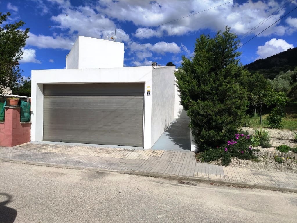 2 bedroom Villa for sale in Alfafara with garage - € 260,000 (Ref: 9838705)