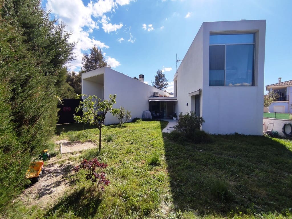 2 bedroom Villa for sale in Alfafara with garage - € 260,000 (Ref: 9838705)