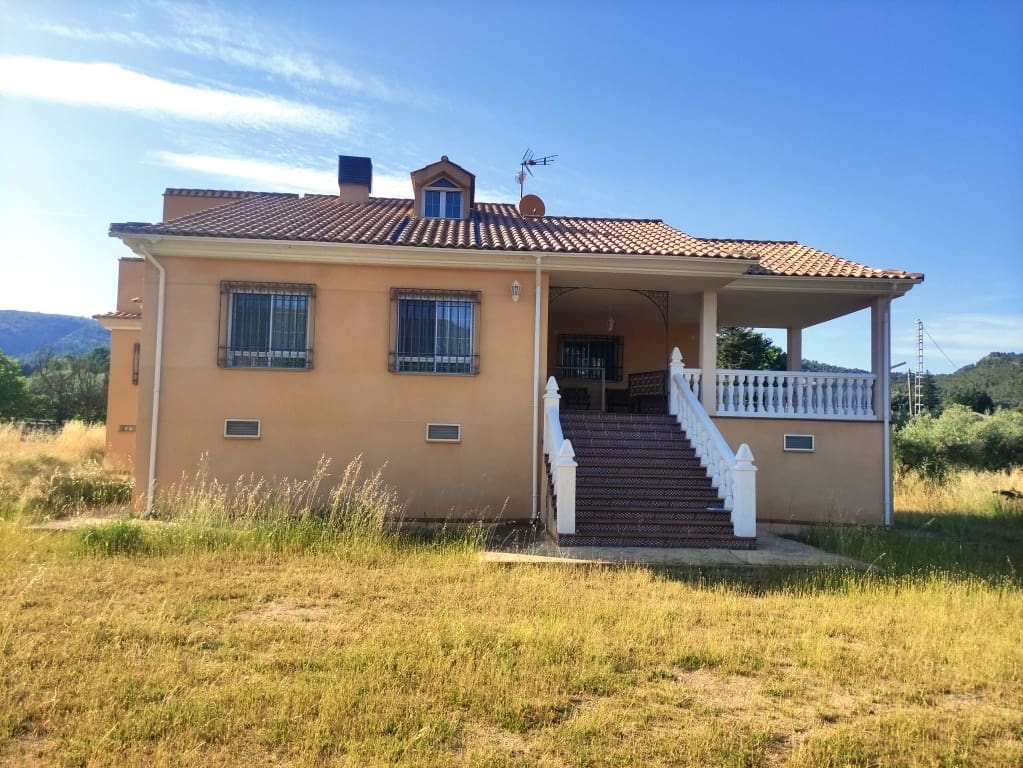 6 soveværelse Villa til salg i Alcoy / Alcoi med garage - € 550.000 (Ref: 9888479)