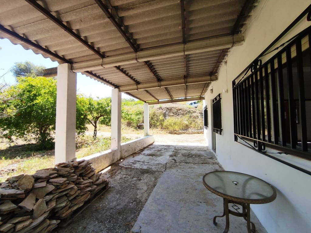 3 makuuhuone Maalaistalo myytävänä paikassa Ontinyent - 150 000 € (Ref: 9889481)