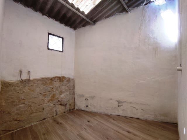 3 makuuhuone Maalaistalo myytävänä paikassa Ontinyent - 150 000 € (Ref: 9889481)