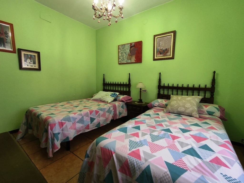 6 bedroom Villa for sale in Muro de Alcoy with pool garage - € 430,000 (Ref: 9922644)