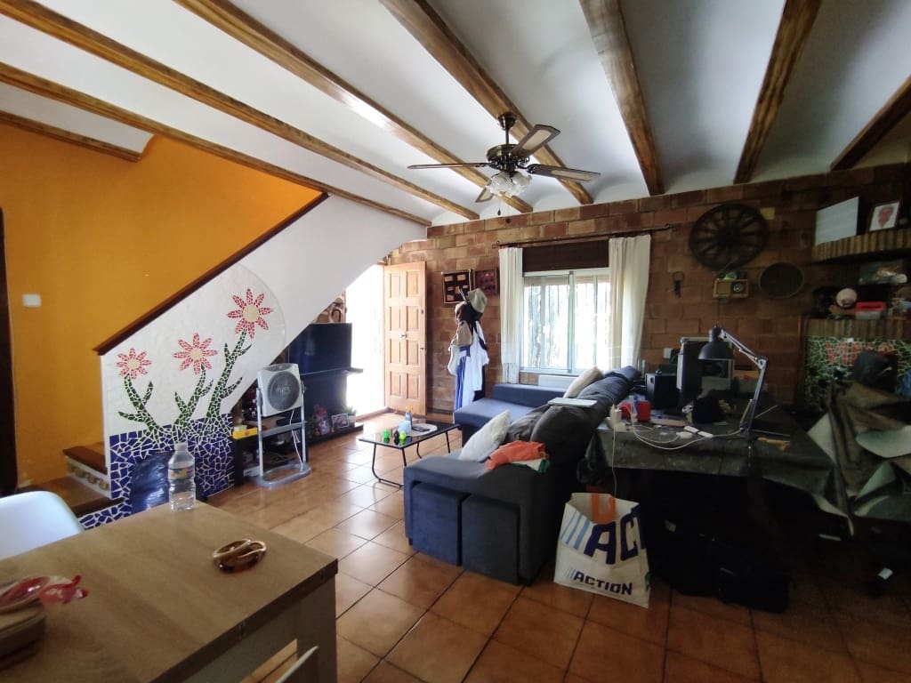 6 bedroom Villa for sale in Muro de Alcoy with pool garage - € 430,000 (Ref: 9922644)