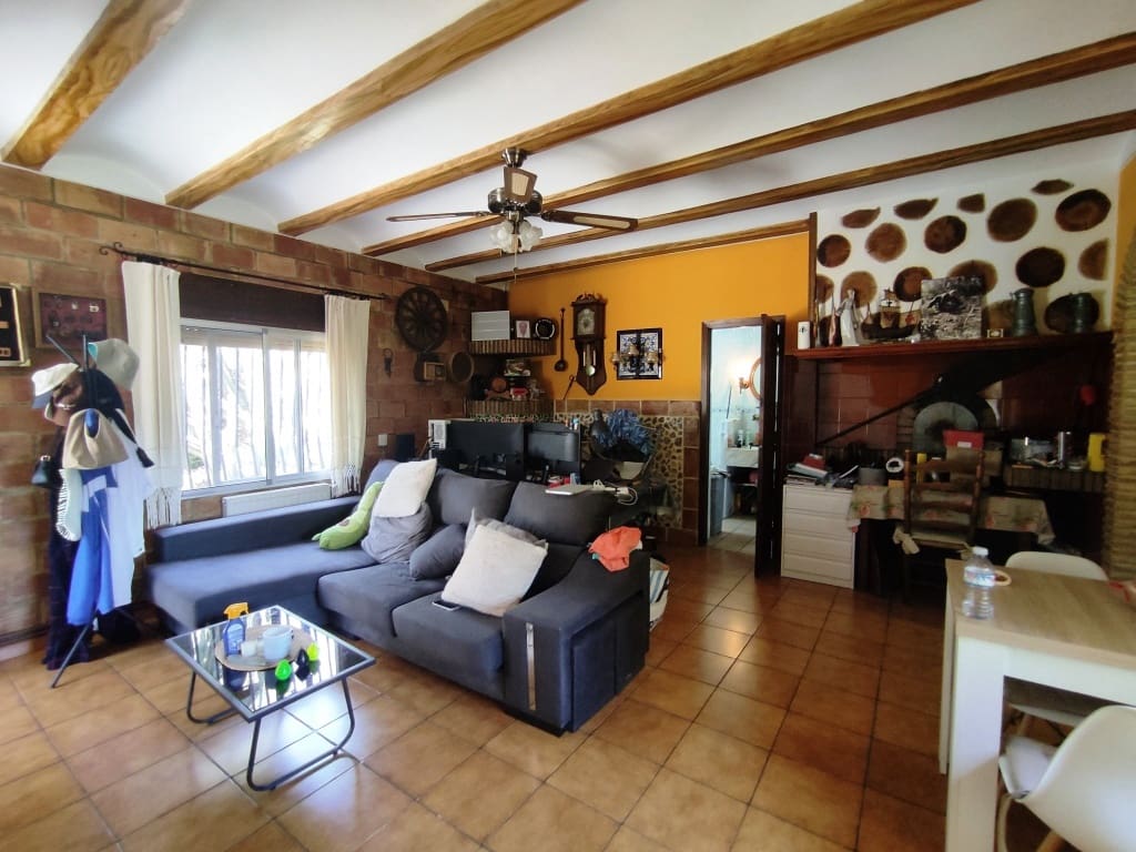 6 bedroom Villa for sale in Muro de Alcoy with pool garage - € 430,000 (Ref: 9922644)
