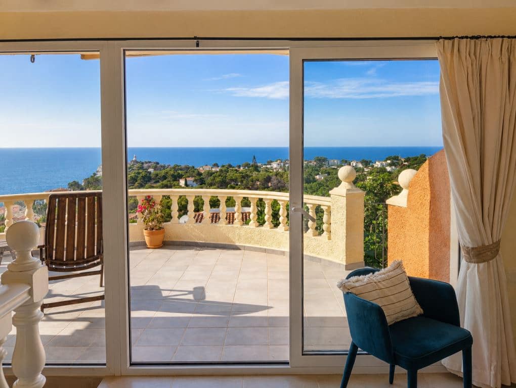 5 soverom Villa til salgs i Javea / Xabia med svømmebasseng garasje - € 1 500 000 (Ref: 9961240)