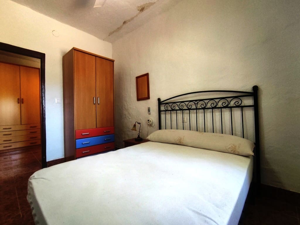 3 bedroom Finca/Country House for sale in Catamarruc - € 150,000 (Ref: 9966043)