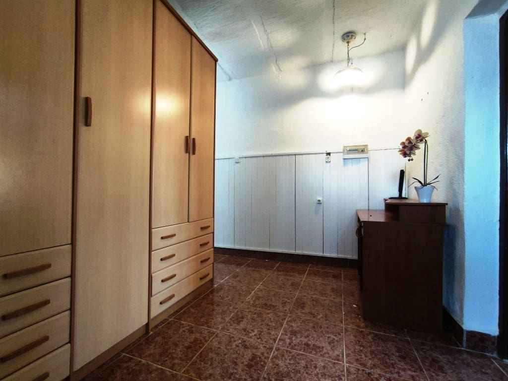 3 bedroom Finca/Country House for sale in Catamarruc - € 150,000 (Ref: 9966043)