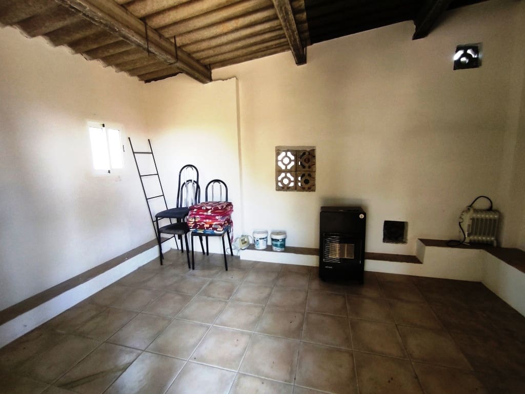 3 bedroom Finca/Country House for sale in Catamarruc - € 150,000 (Ref: 9966043)