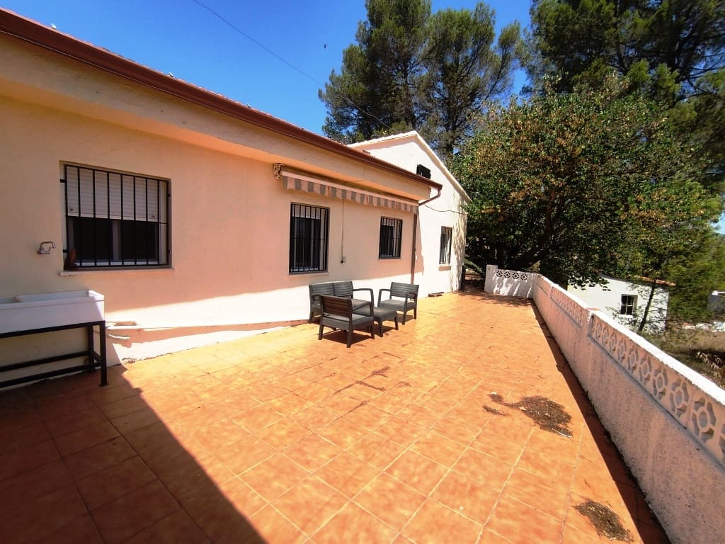 3 bedroom Finca/Country House for sale in Catamarruc - € 150,000 (Ref: 9966043)