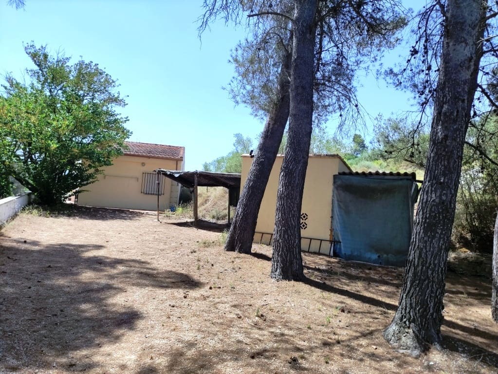 3 bedroom Finca/Country House for sale in Catamarruc - € 150,000 (Ref: 9966043)