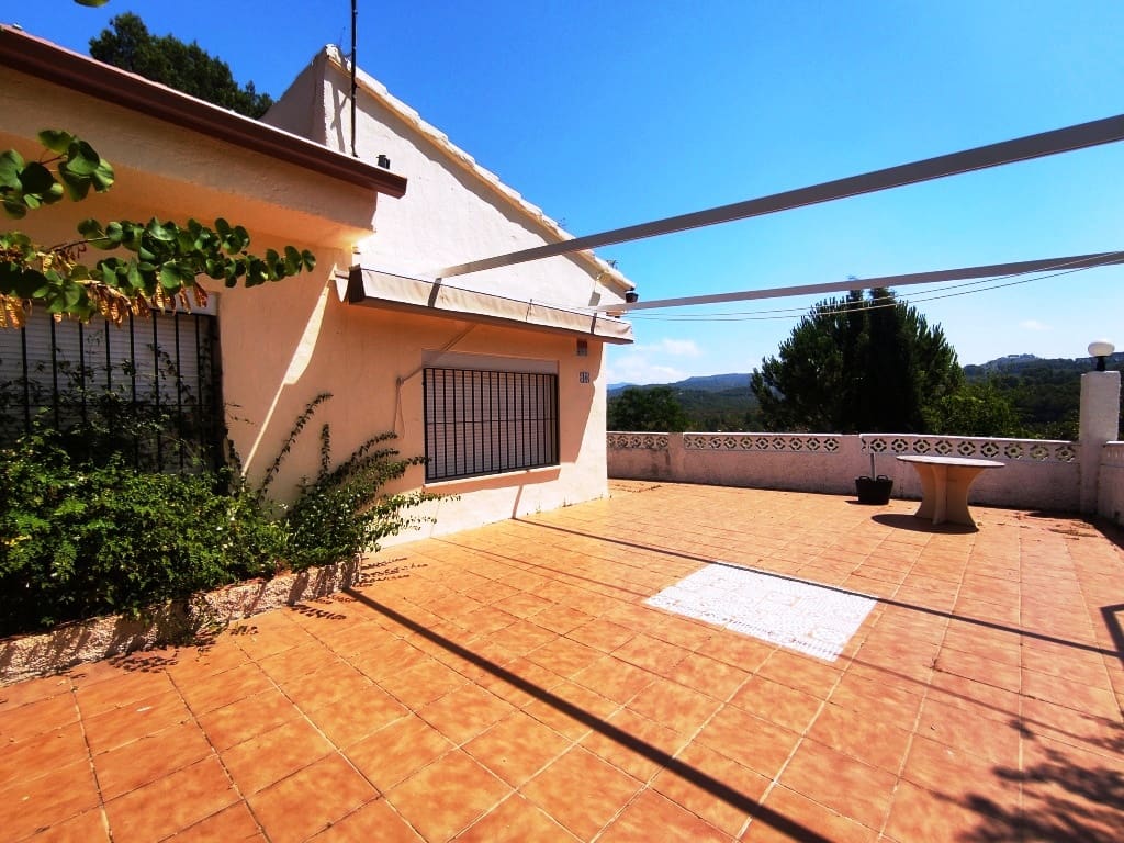3 bedroom Finca/Country House for sale in Catamarruc - € 150,000 (Ref: 9966043)