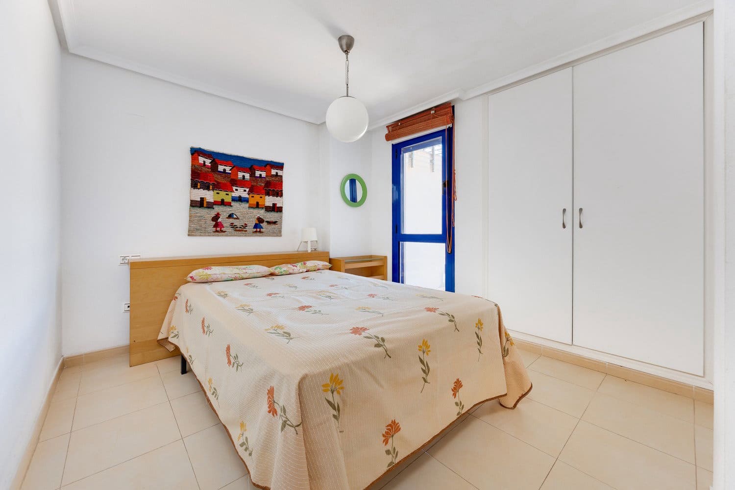 3 makuuhuone Huoneisto myytävänä paikassa Torrevieja mukana uima-altaan 
autotalli - 195 000 € (Ref: 10091470)