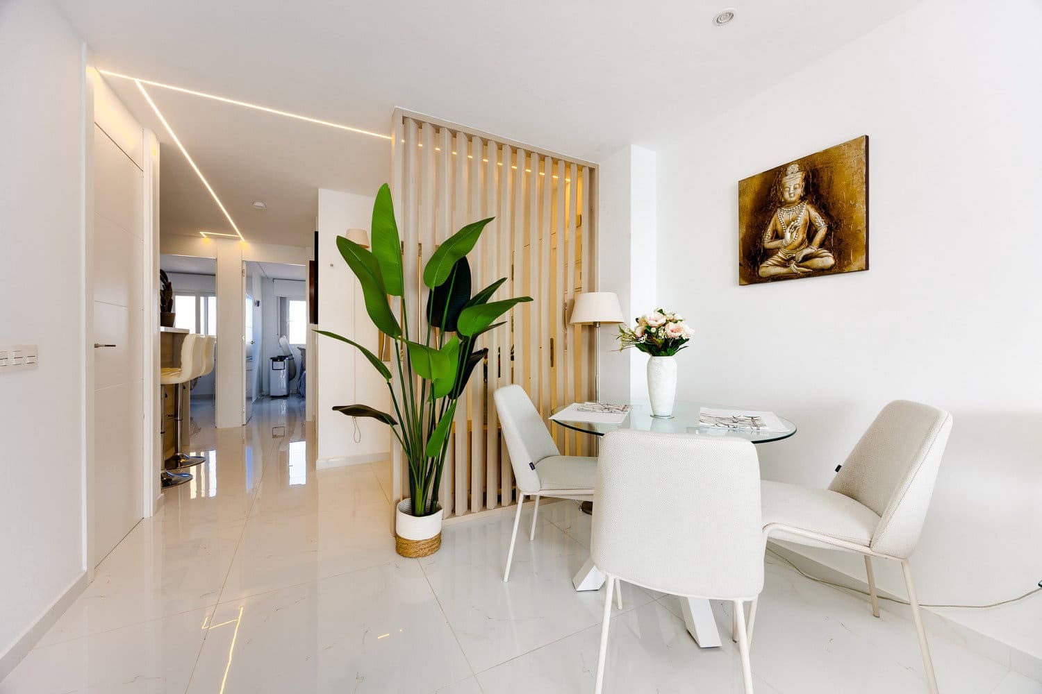 3 bedroom Apartment for sale in Torrevieja with pool garage - € 398,000 (Ref: 10091471)